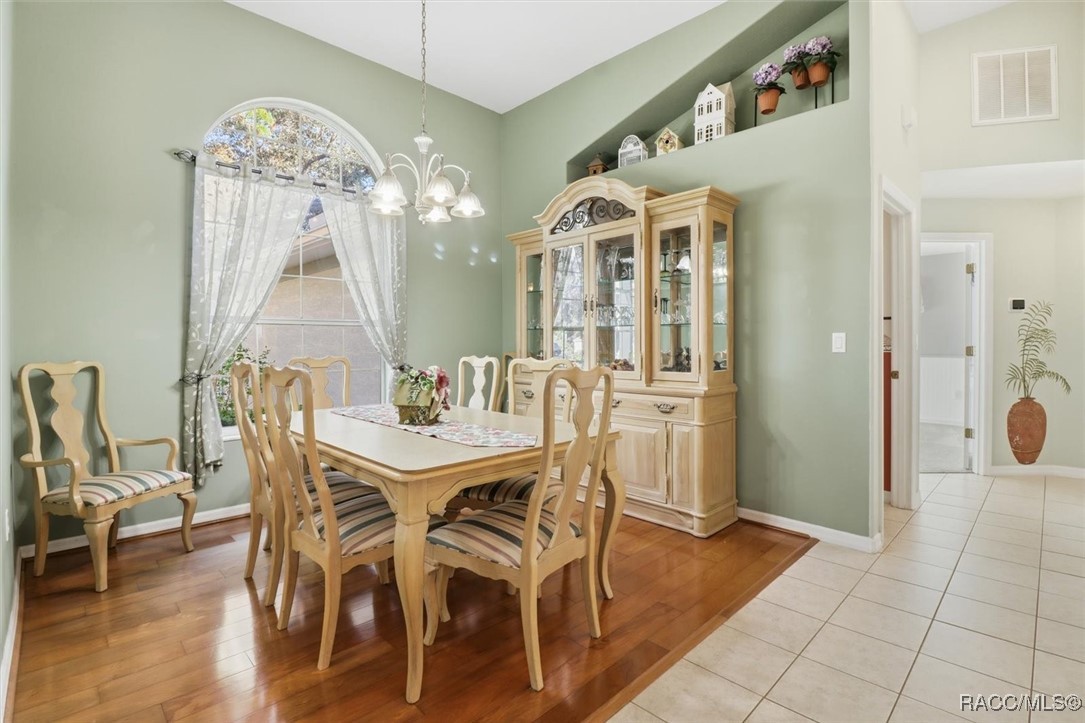 4488 N Capistrano Loop