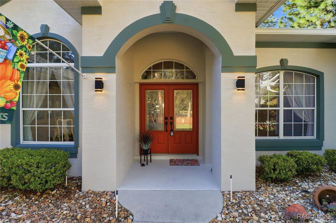 4488 N Capistrano Loop