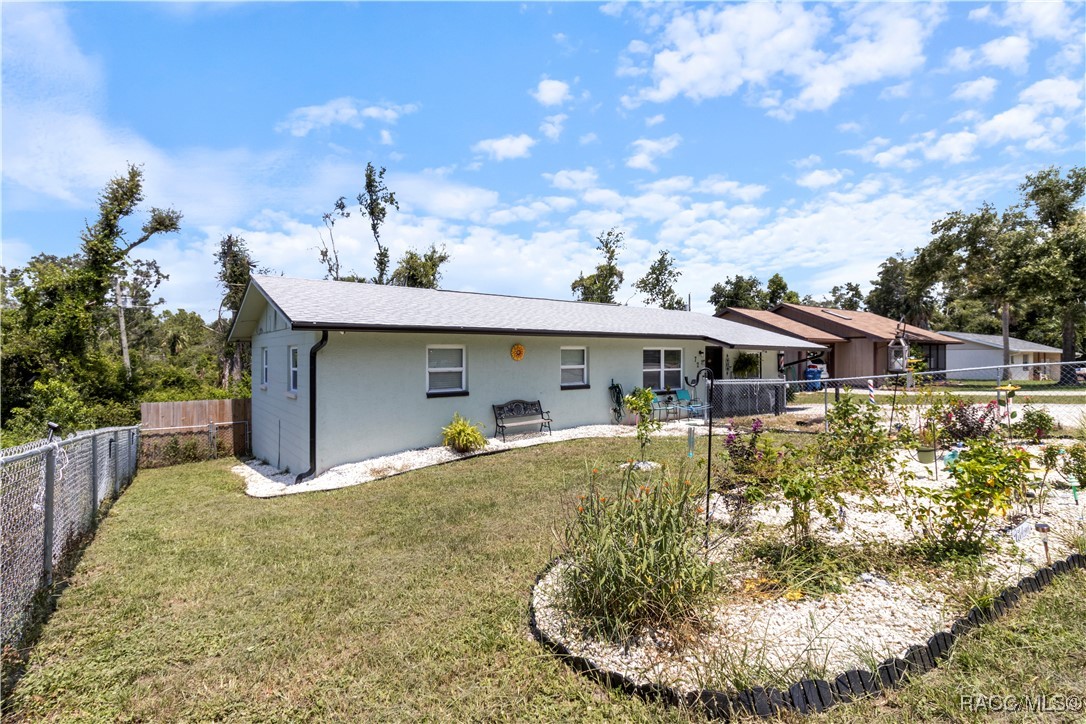 725 SE 9th Circle, Crystal River, Florida image 25