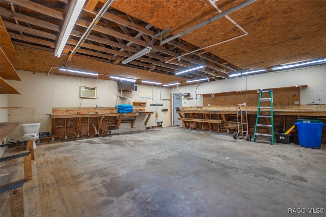 8915 E Echo Court, Inverness, Florida image 34