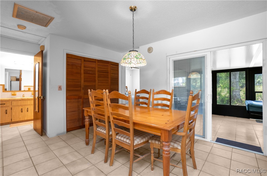 8915 E Echo Court, Inverness, Florida image 7