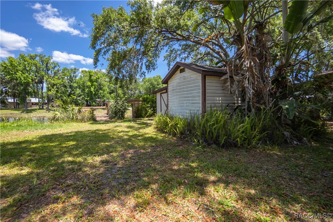 8915 E Echo Court, Inverness, Florida image 27