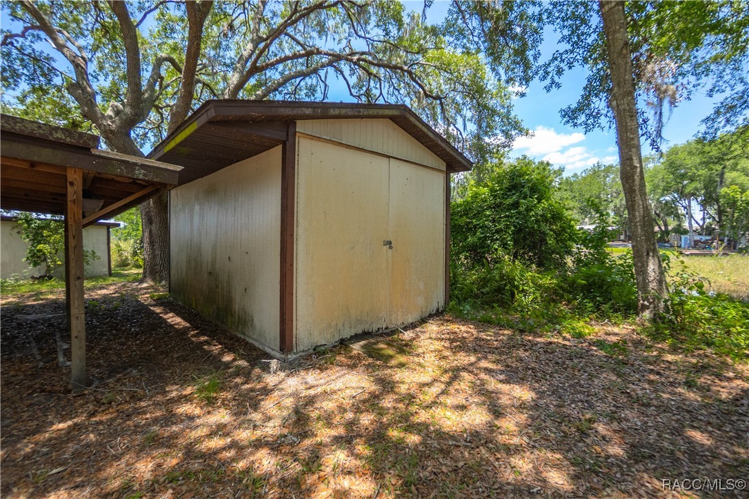 8915 E Echo Court, Inverness, Florida image 26