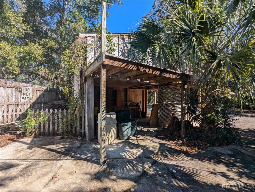 681 S Snapp Avenue, Inverness, Florida image 40