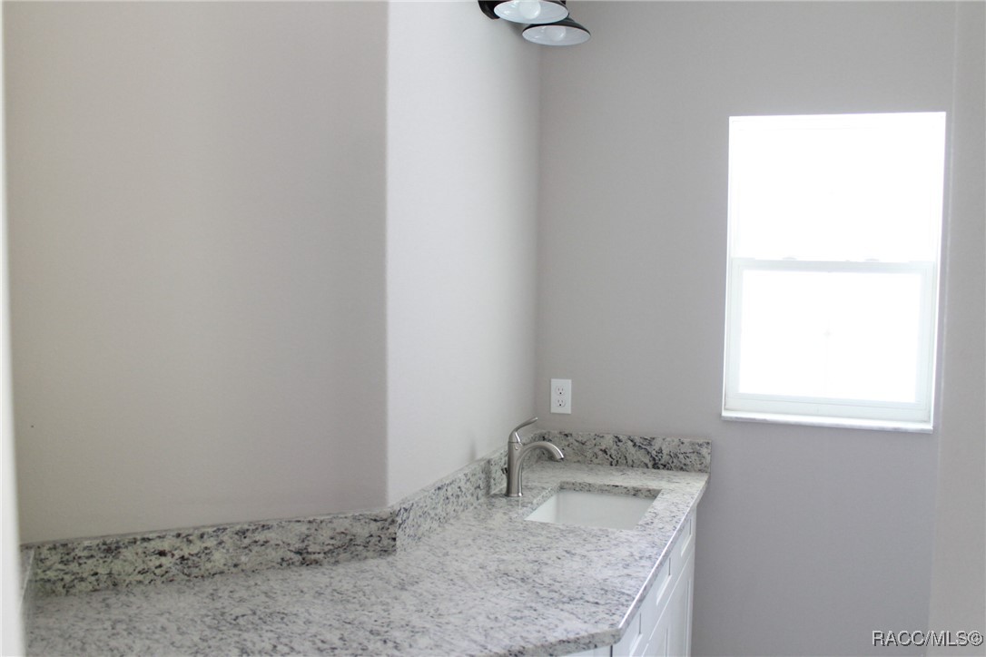 1876 W Hialeah Drive, Citrus Springs, New York image 6