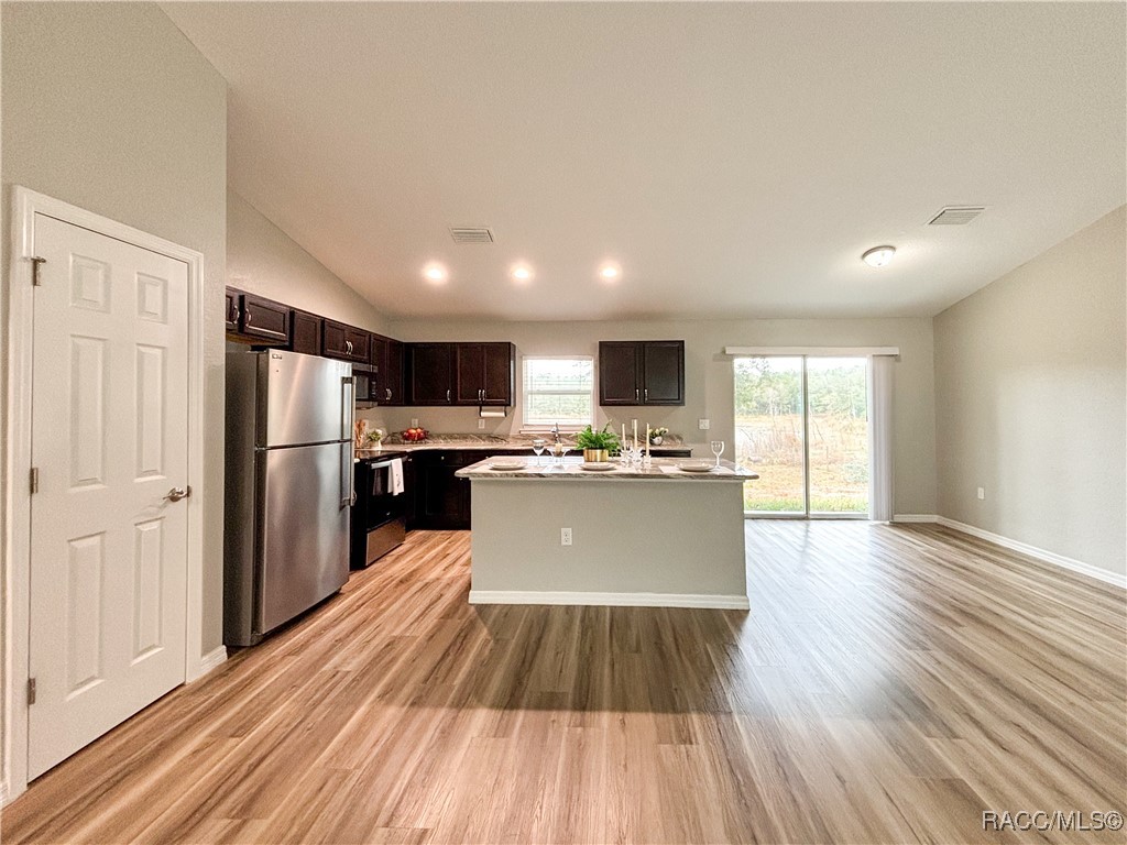 17752 SW 36th Loop, Dunnellon, Florida image 9
