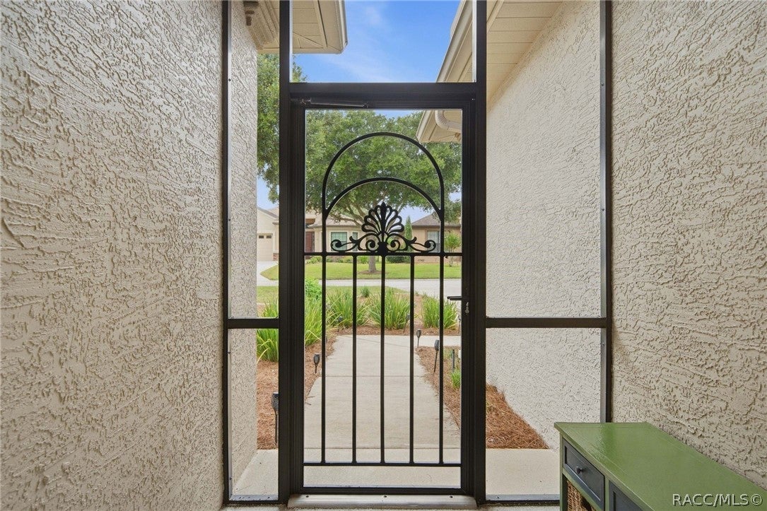 1671 W Caroline Path