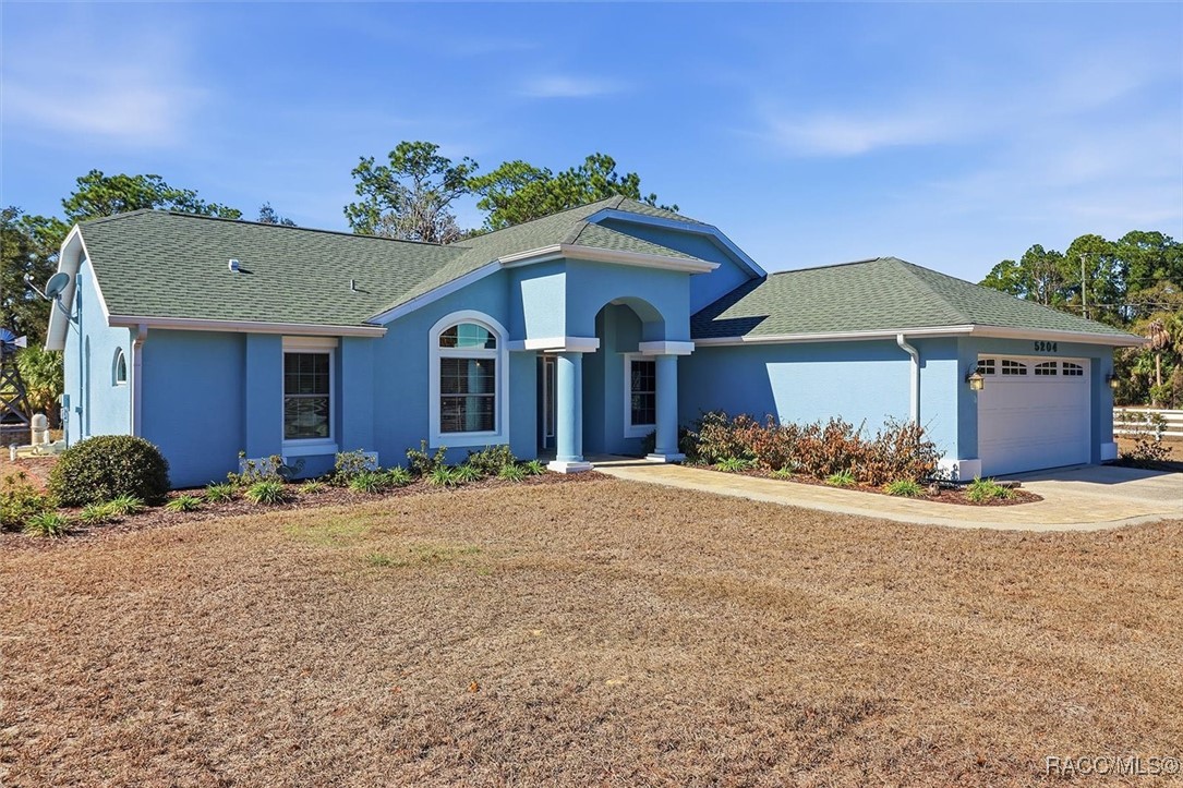 5204 N Tumblewood Drive