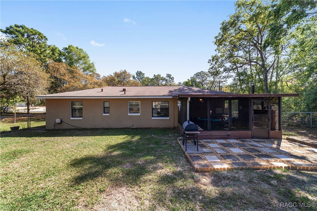 9520 N Sandree Drive, Citrus Springs, New York image 16