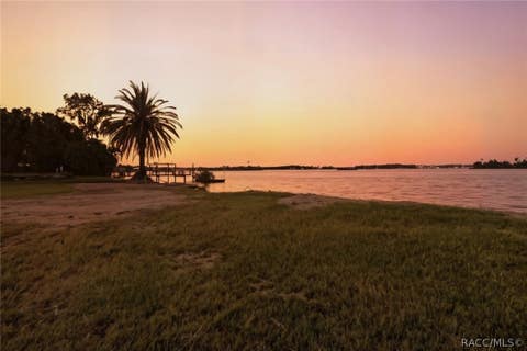 Vacant Land For Sale - 9729 W Wynn Court<br/> Crystal River, FL 34429