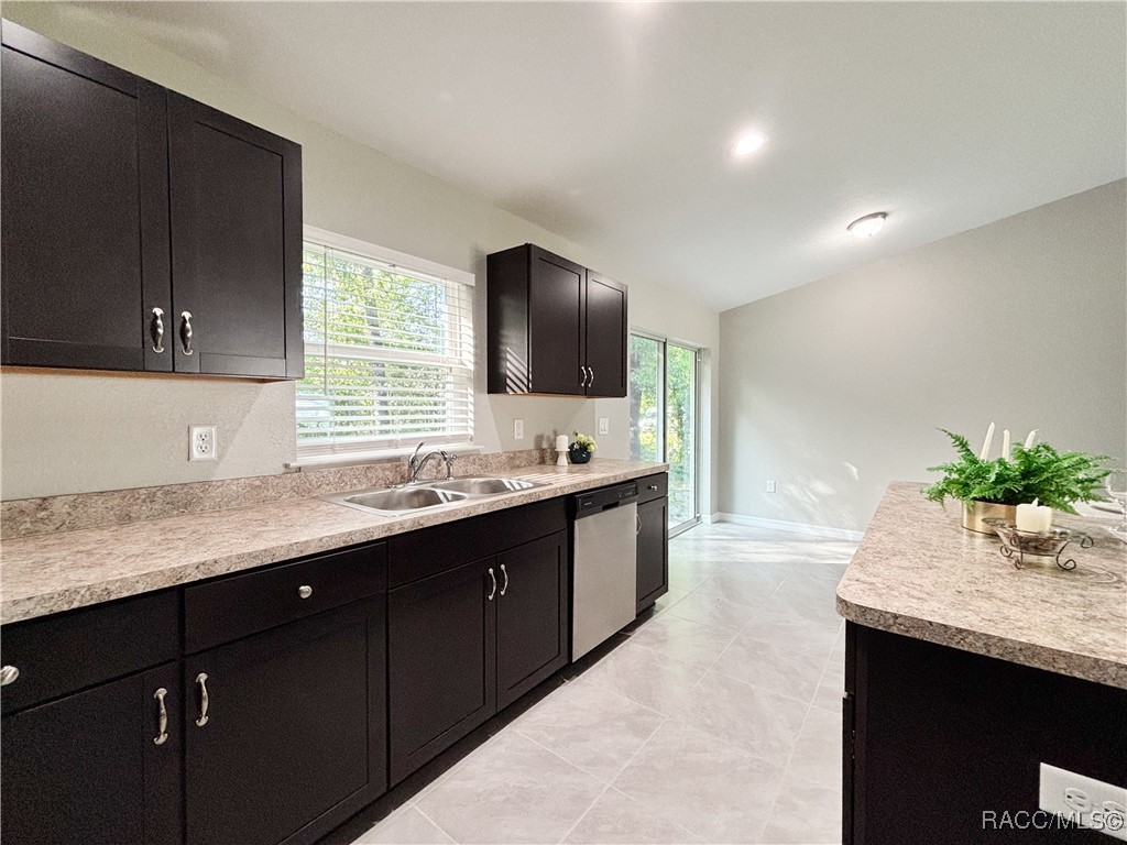 10347 N Halsey Way, Dunnellon, New York image 32