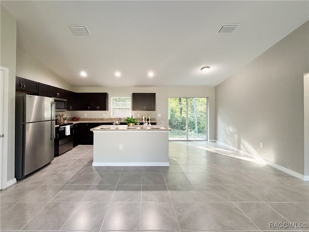 10347 N Halsey Way, Dunnellon, New York image 18