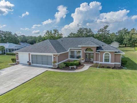 Homes For Sale - 2294 E Marcia Street<br/> Citrus County, Inverness, FL 34453