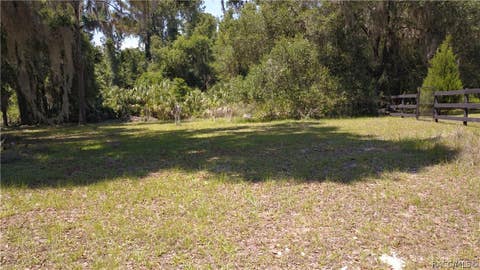 Vacant Land For Sale - 11333 SE 202nd Lane<br/> Inglis, FL 34449