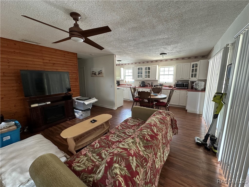 5635 S Park Hill Way, Homosassa, New York image 4