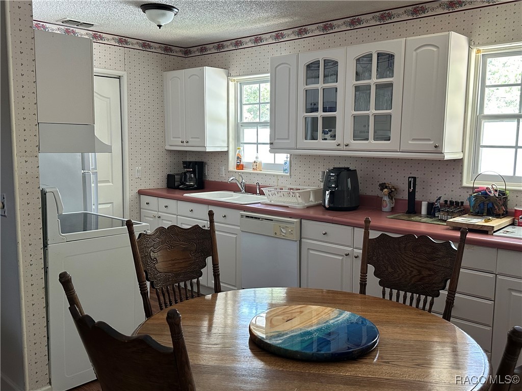 5635 S Park Hill Way, Homosassa, New York image 7