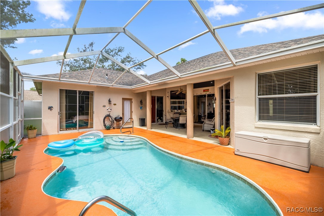 5628 West Hunters Ridge Circle