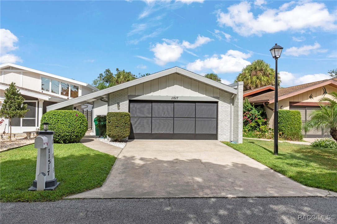 11517 W Riverhaven Drive