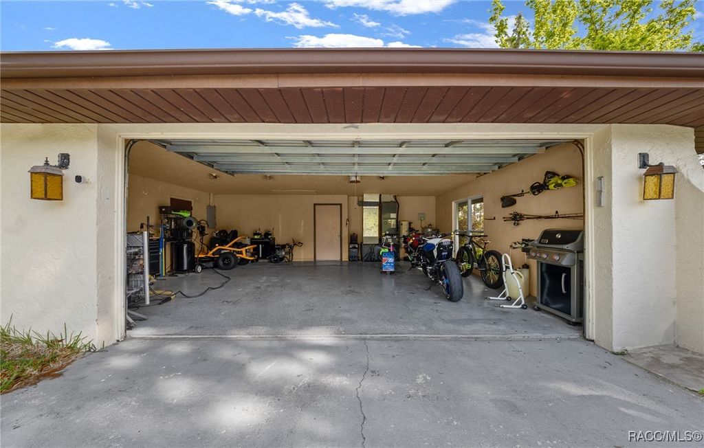listing image 52