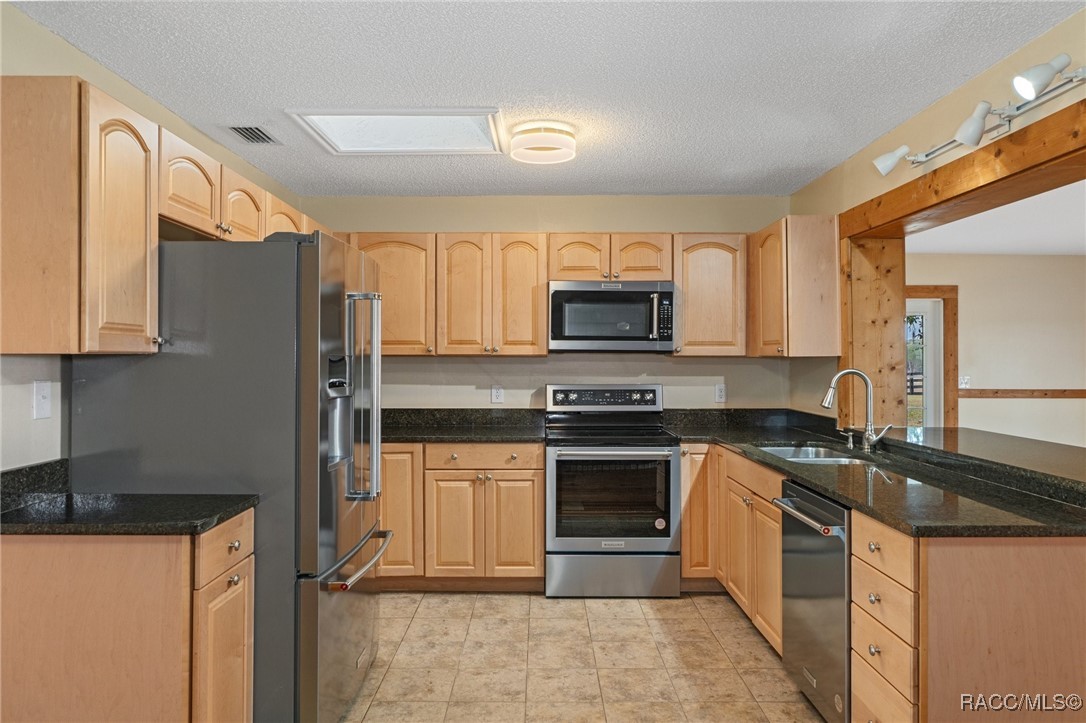 5419 E Stage Coach Trail, Floral City, Florida image 37