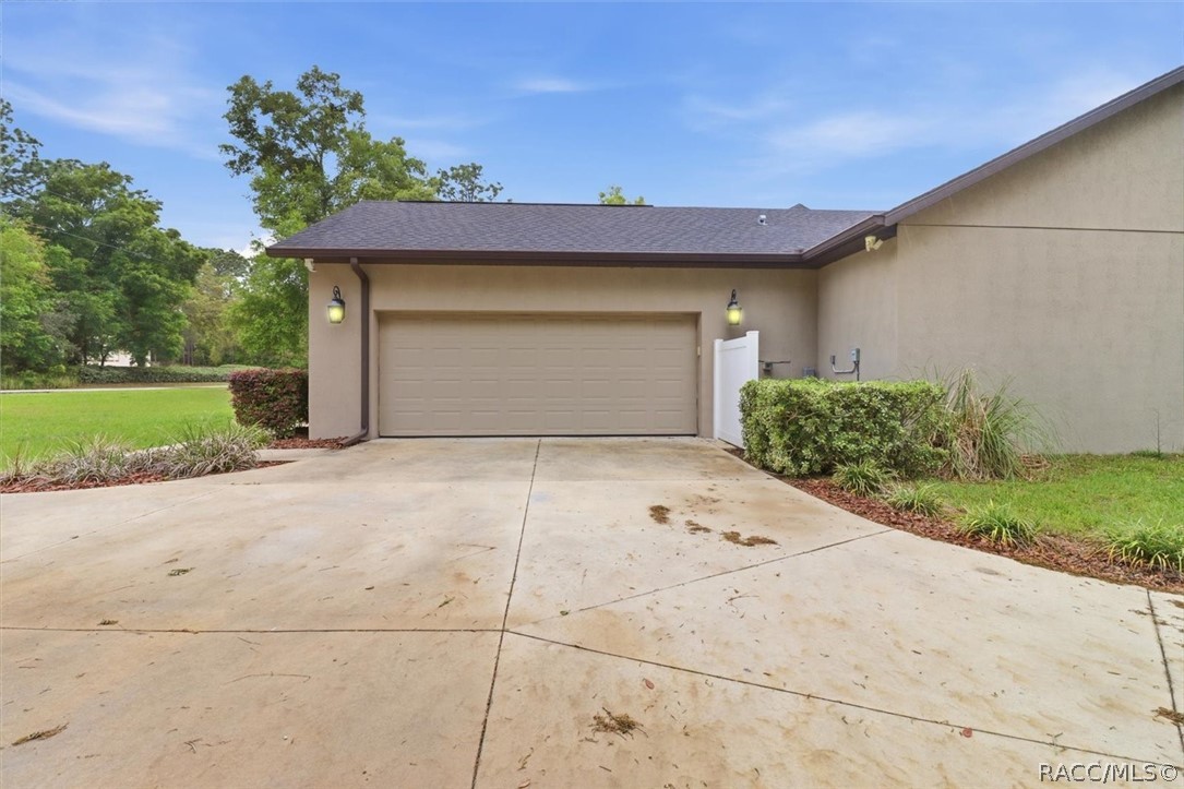 2463 W Axelwood Drive