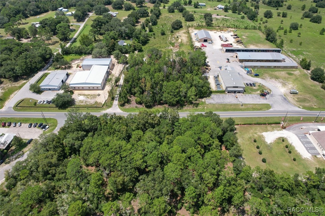 Commercial Way, Brooksville, Florida image 6