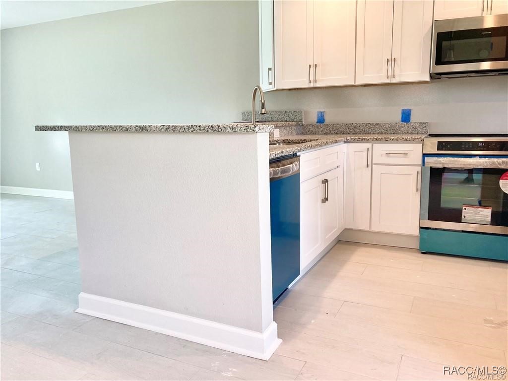 11646 W Bayshore Drive, Crystal River, Florida image 14