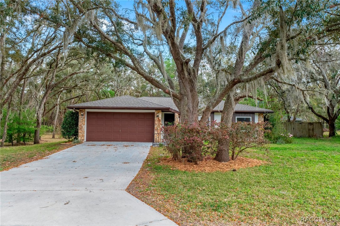 1793 Teasdale Street, Inverness, Florida image 1