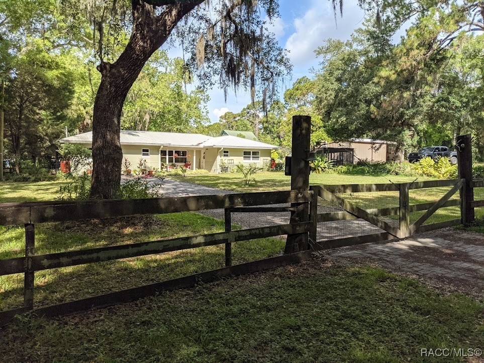 25 64th Street, Yankeetown, Florida image 2