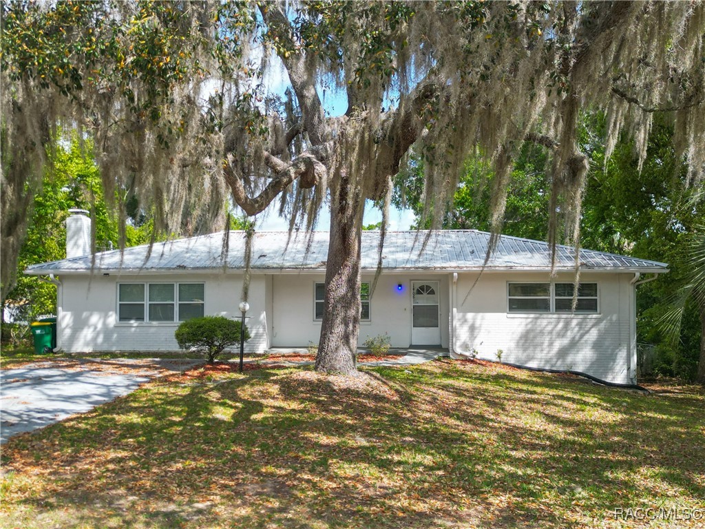 1406 Eden Drive