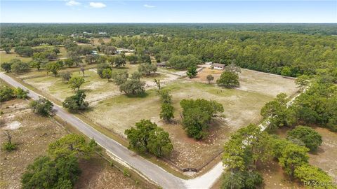 5930 W Knoxville Lane Dunnellon FL 34433