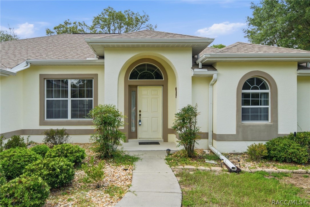 2340 W Tall Oaks Drive