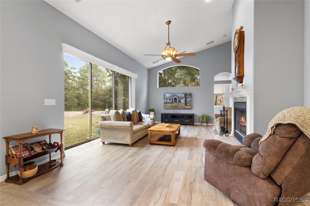 5194 W Deputy Drive, Beverly Hills, New York image 23