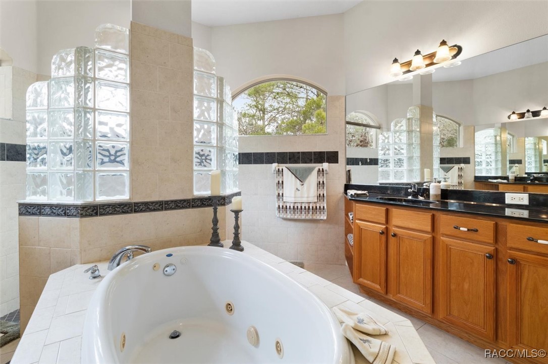 5194 W Deputy Drive, Beverly Hills, New York image 16