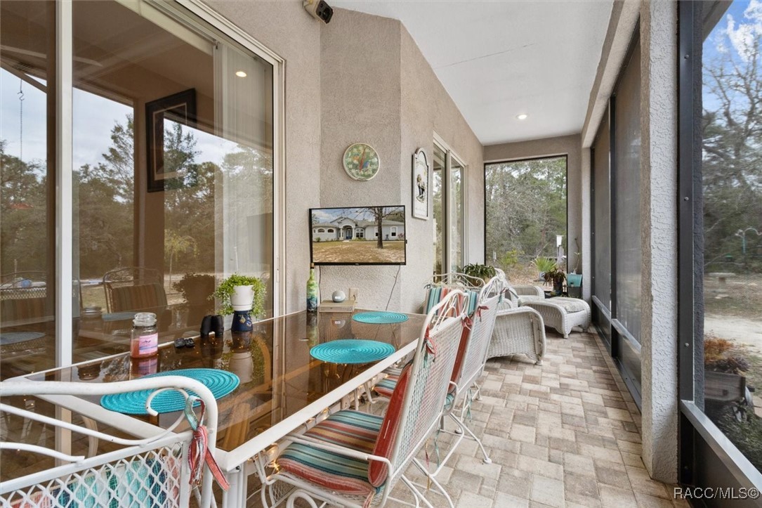 5194 W Deputy Drive, Beverly Hills, New York image 42