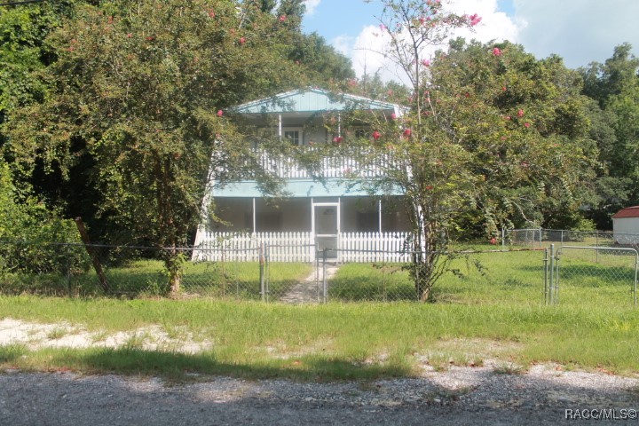 3723 E Beck Street, Inverness, Florida image 1