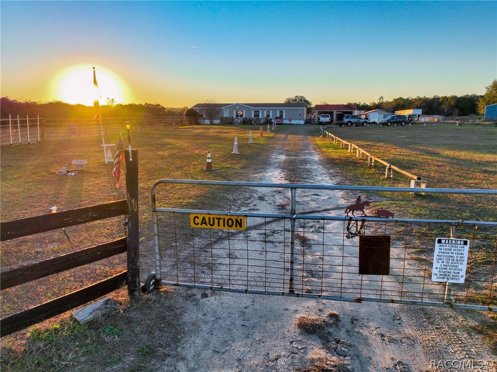 10076 S Parkside Avenue, Floral City, Florida image 37