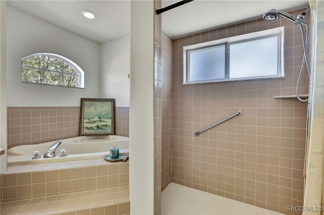 6445 Owl Road, Weeki Wachee, Florida image 34