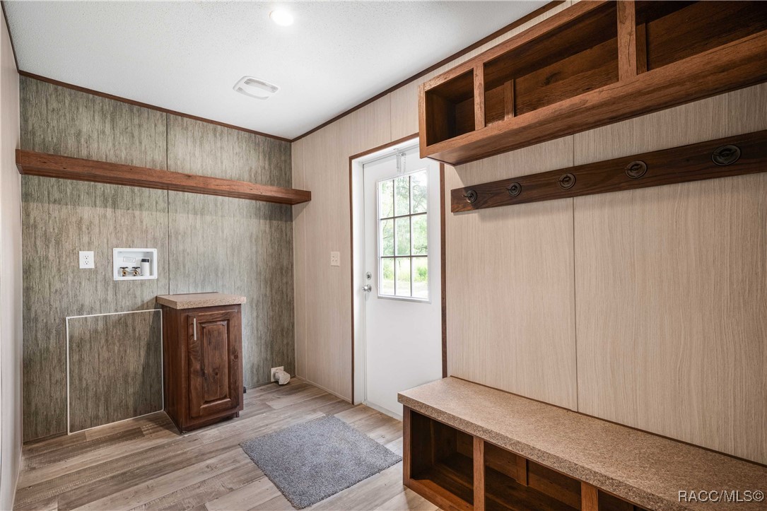 Hernando, Florida 34442, United States, 4 Bedrooms Bedrooms, ,2 BathroomsBathrooms,Residential,Active,226367