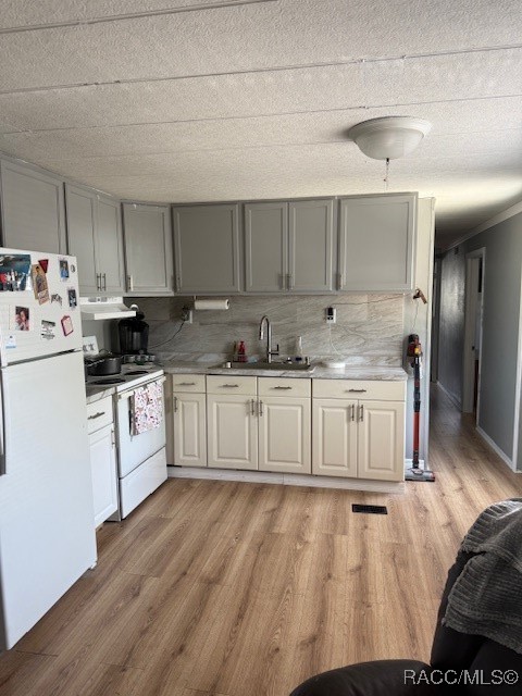 11333 Leisure Lane, Port Richey, New York image 3