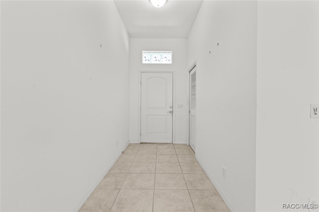 5605 N Mock Orange Drive