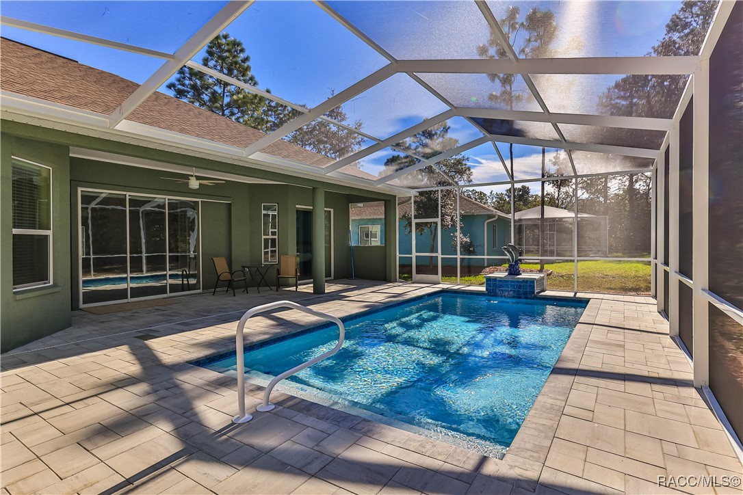 5 SAINTPAULIA Street