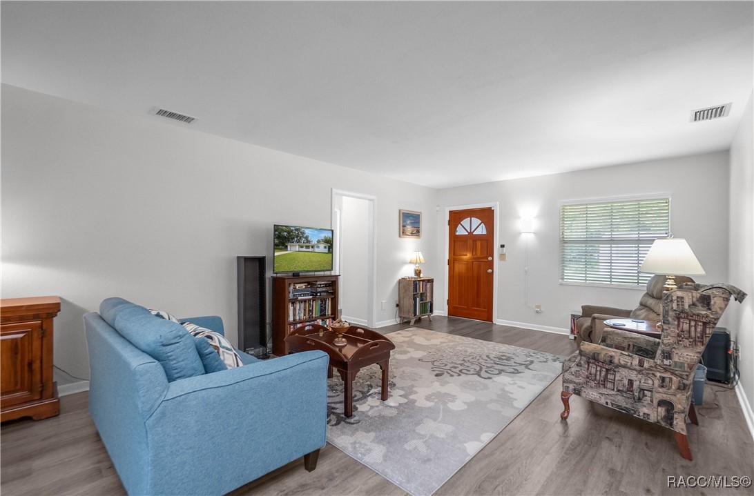 7897 S Heather Point