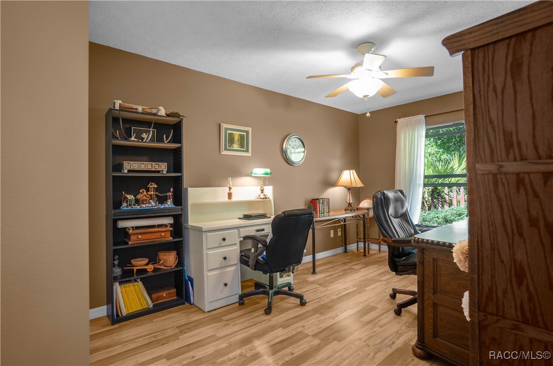 84 S Hunting Lodge Drive, Inverness, Florida image 22