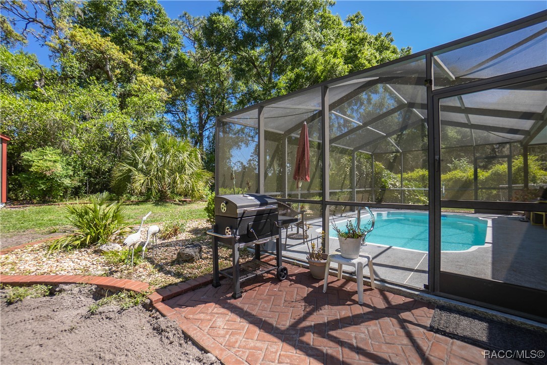 84 S Hunting Lodge Drive, Inverness, Florida image 32