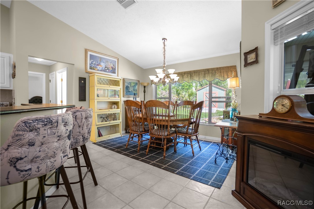 84 S Hunting Lodge Drive, Inverness, Florida image 9