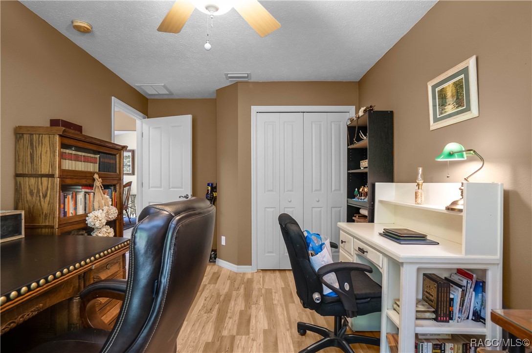 84 S Hunting Lodge Drive, Inverness, Florida image 23
