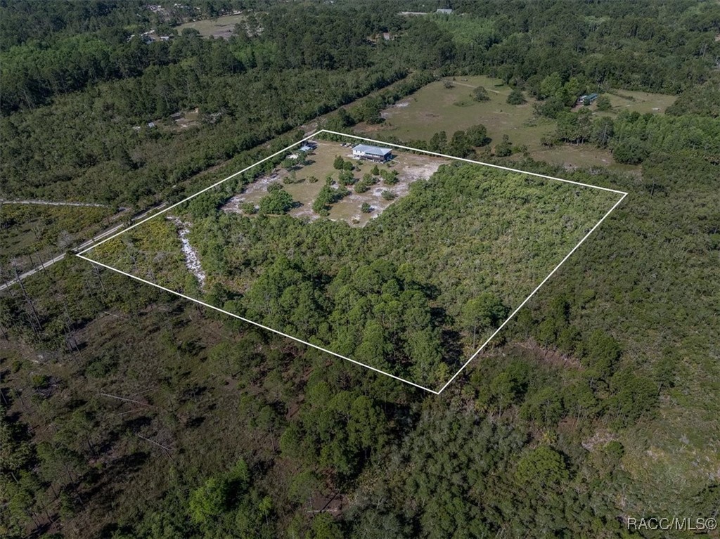 13481 SW 75th Street, Cedar Key, New York image 2