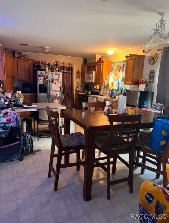 6940 NE 5th Place, Ocala, New York image 3