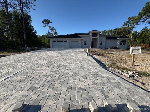 Homes For Sale - 2418 W Axelwood Drive<br/> Citrus County, Beverly Hills, FL 34465